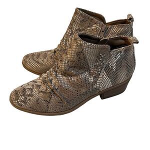 Ladies Baretraps Booties